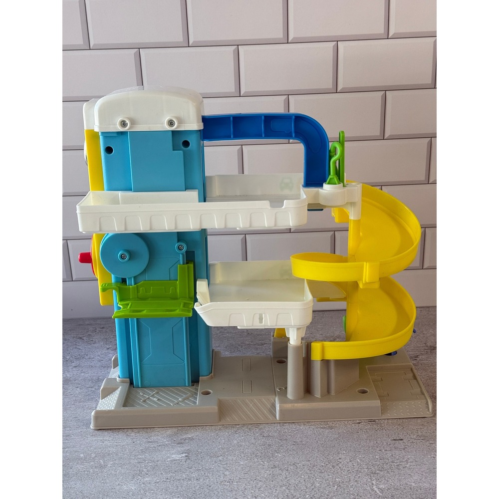 Fisher-Price Little People Helpful Neighbors Garage Playset FHG50 2018 Mattel